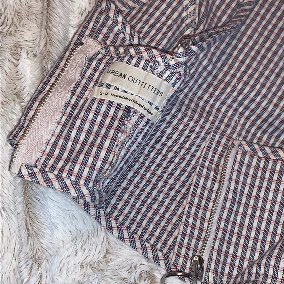 Urban Outfitters Crop top - Picture 3 of 3